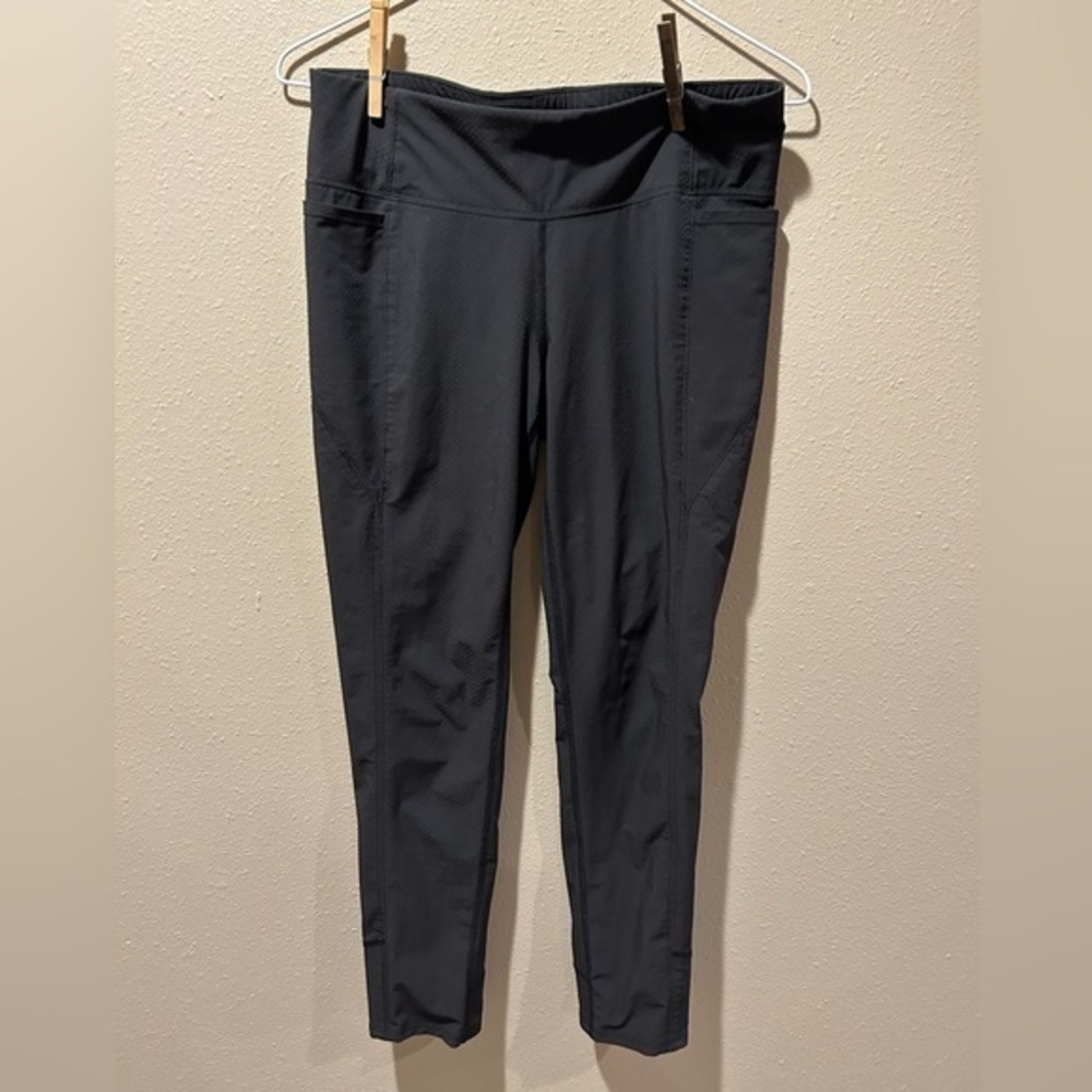 Athleta‎ Legging-like Pant
